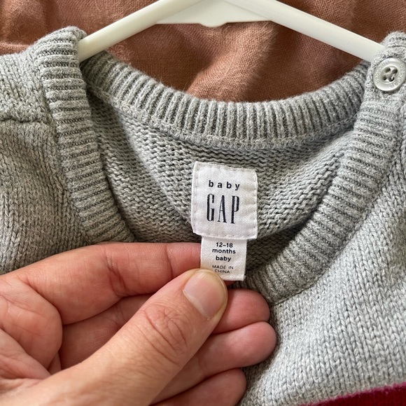 Baby Gap Rainbow Sweater Romper - Picture 2 of 5